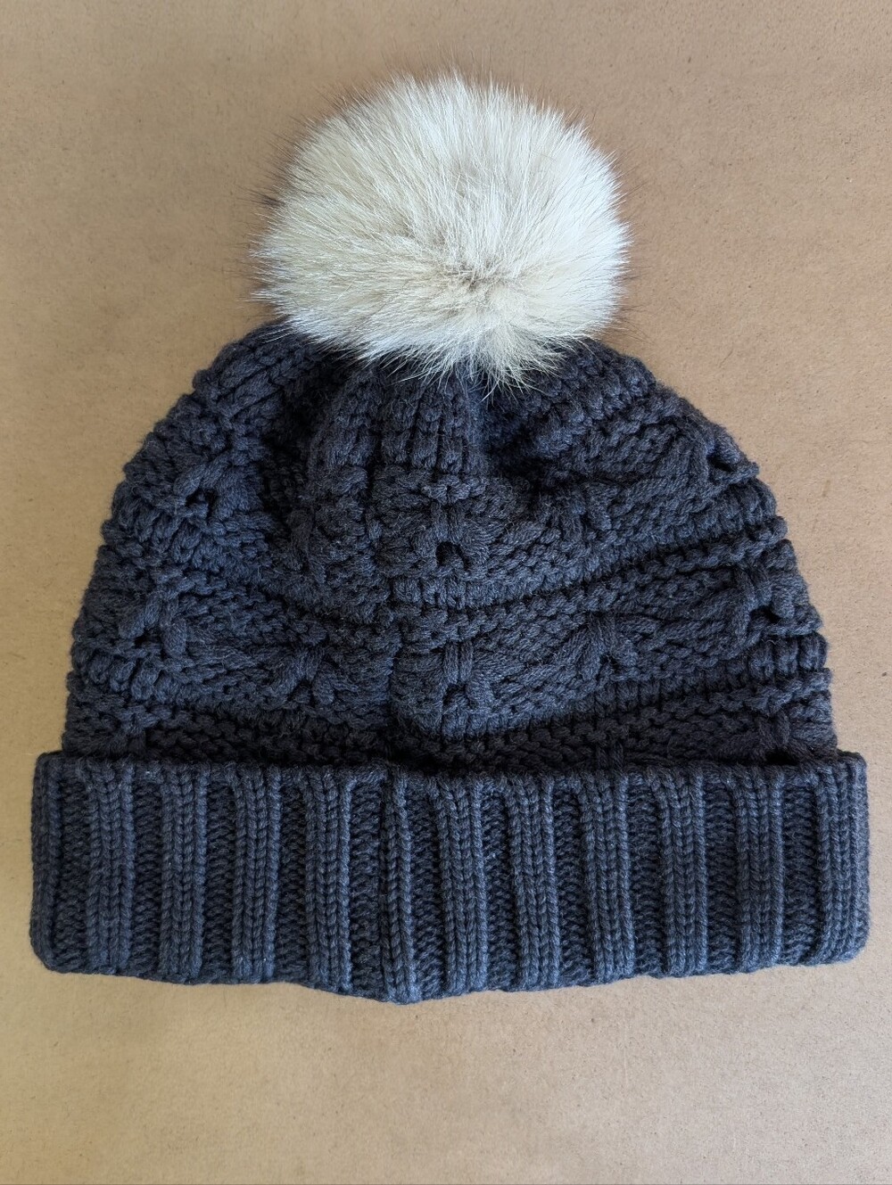 Woolrich John Rich & Bros. Knit Wool Hat w Real Fur Pom, Made In Italy - Picture 3 of 9